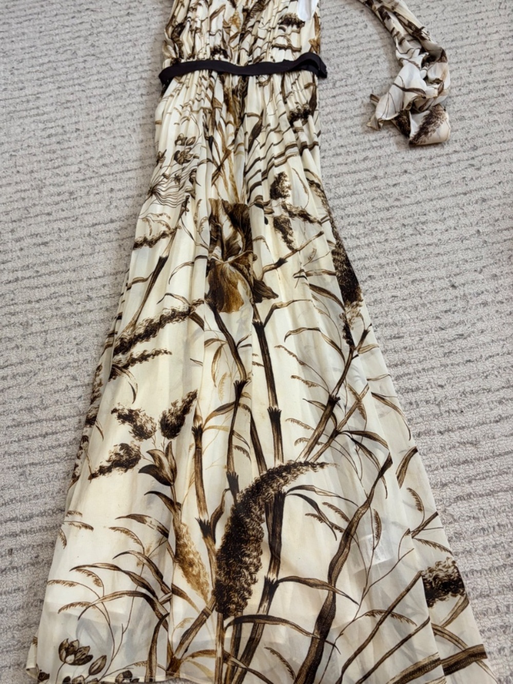 ✨ Banana Republic Luxury Full-Length Dress | XXS ✨Fits Like a US4 - Picture 14 of 16